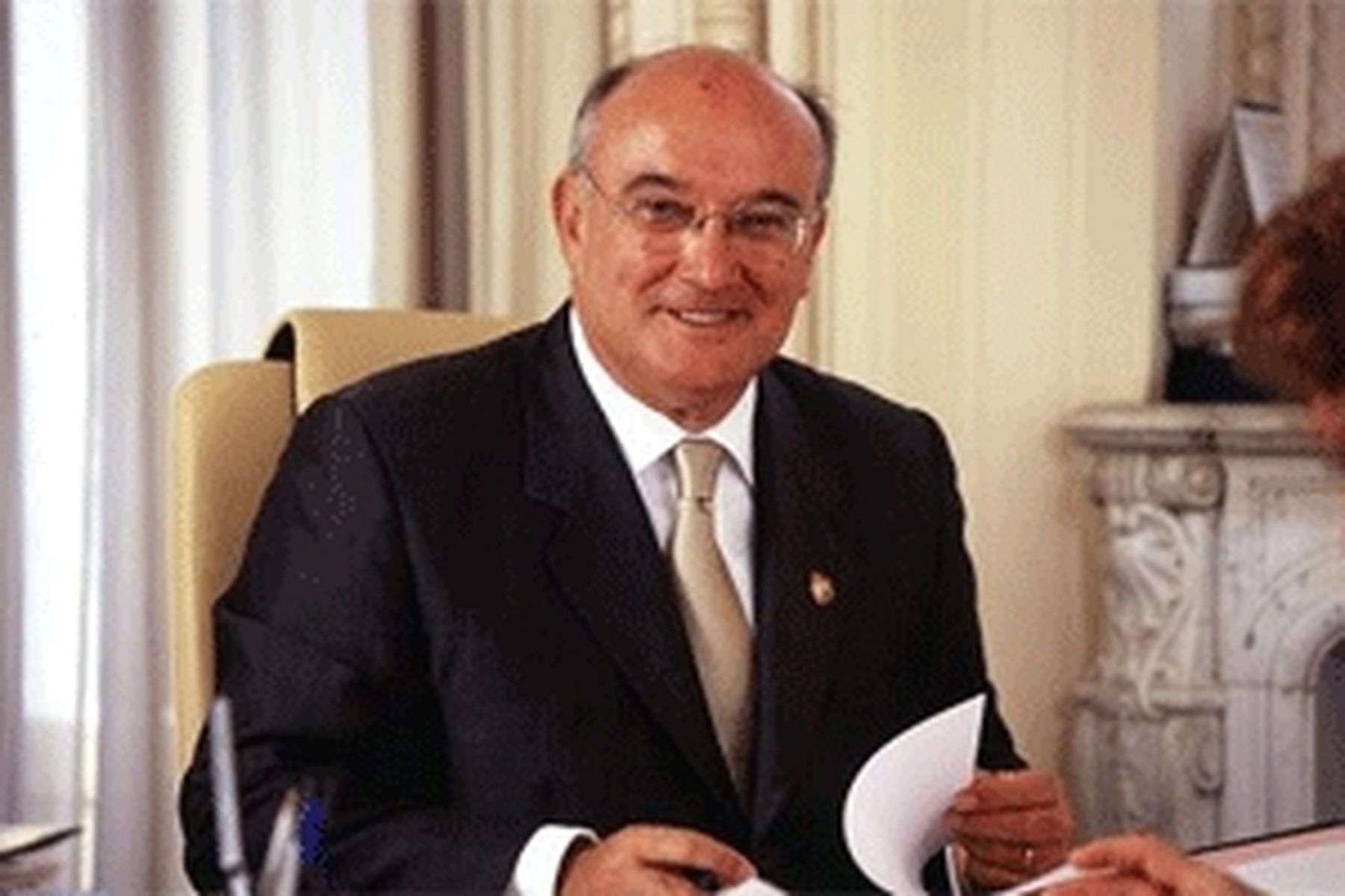 Carlos Carnicer